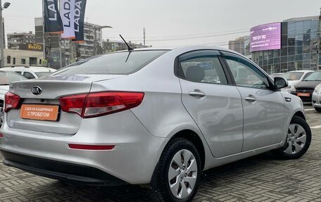 KIA Rio III рестайлинг, 2015 год, 380 000 рублей, 3 фотография