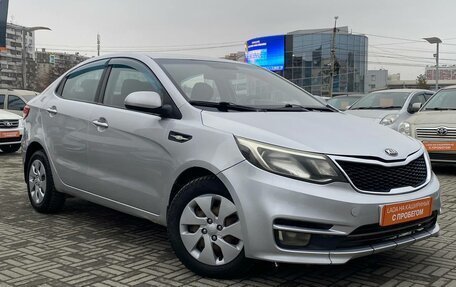 KIA Rio III рестайлинг, 2015 год, 380 000 рублей, 2 фотография