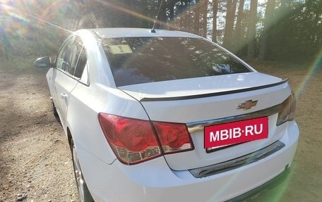 Chevrolet Cruze II, 2011 год, 585 000 рублей, 2 фотография