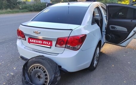 Chevrolet Cruze II, 2011 год, 585 000 рублей, 12 фотография