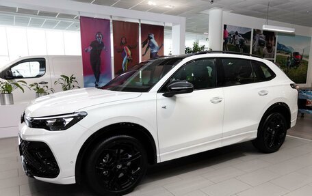 Volkswagen Tiguan, 2025 год, 5 590 000 рублей, 3 фотография