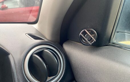 Mazda Axela, 2004 год, 435 000 рублей, 11 фотография