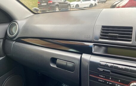 Mazda Axela, 2004 год, 435 000 рублей, 13 фотография