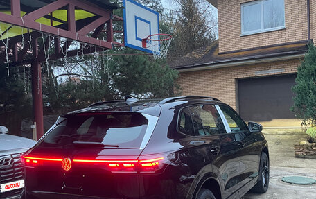 Volkswagen Tiguan, 2025 год, 4 950 000 рублей, 5 фотография