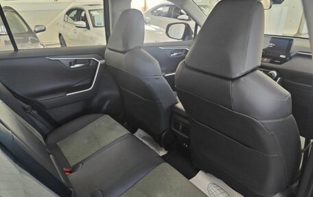 Toyota RAV4, 2025 год, 4 499 000 рублей, 11 фотография