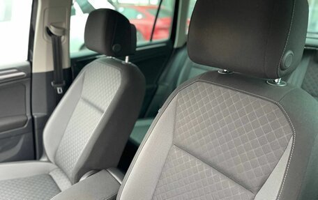 Volkswagen Tiguan II, 2017 год, 2 450 000 рублей, 11 фотография