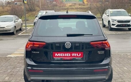 Volkswagen Tiguan II, 2017 год, 2 450 000 рублей, 6 фотография