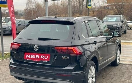 Volkswagen Tiguan II, 2017 год, 2 450 000 рублей, 5 фотография