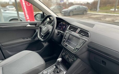 Volkswagen Tiguan II, 2017 год, 2 450 000 рублей, 20 фотография