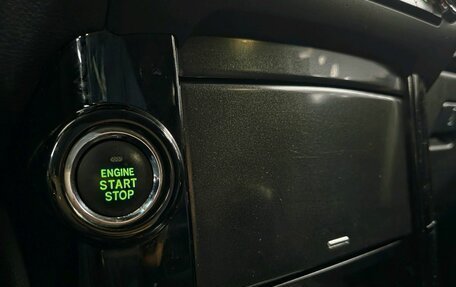 Toyota Land Cruiser Prado 150 рестайлинг 2, 2015 год, 3 450 000 рублей, 21 фотография