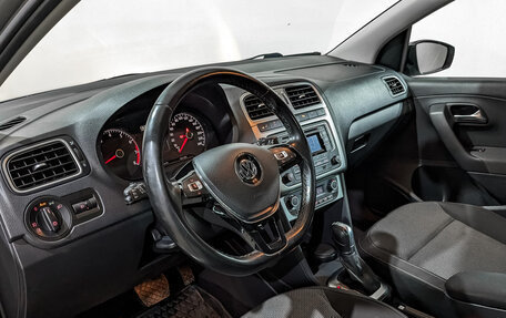 Volkswagen Polo VI (EU Market), 2018 год, 1 595 000 рублей, 15 фотография