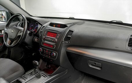 KIA Sorento II рестайлинг, 2014 год, 1 690 000 рублей, 19 фотография