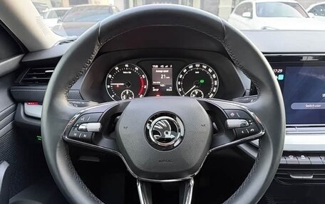 Skoda Octavia IV, 2022 год, 2 570 000 рублей, 7 фотография