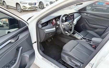 Skoda Octavia IV, 2022 год, 2 570 000 рублей, 13 фотография