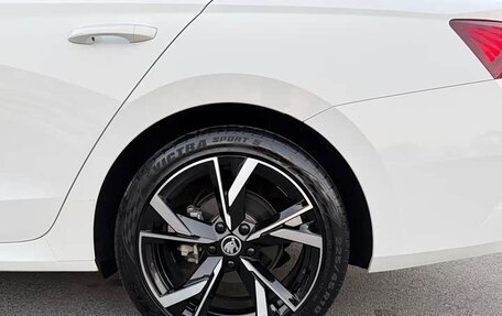 Skoda Octavia IV, 2022 год, 2 570 000 рублей, 19 фотография