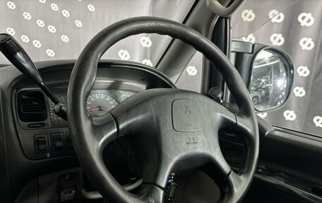 Mitsubishi Delica IV, 2002 год, 1 250 000 рублей, 18 фотография