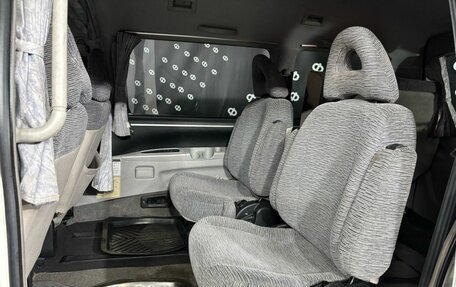 Mitsubishi Delica IV, 2002 год, 1 250 000 рублей, 16 фотография