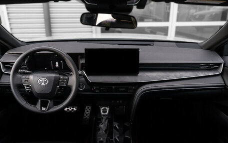 Toyota Camry, 2025 год, 4 990 000 рублей, 15 фотография