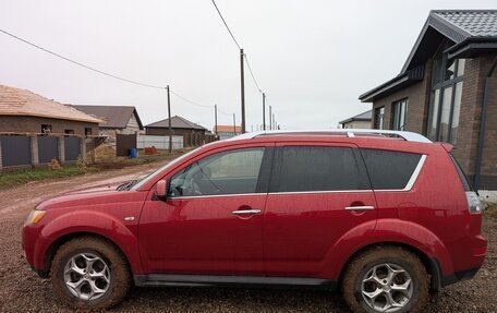 Mitsubishi Outlander III рестайлинг 3, 2008 год, 950 000 рублей, 4 фотография
