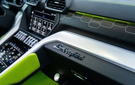 Lamborghini Urus I, 2019 год, 19 500 000 рублей, 26 фотография