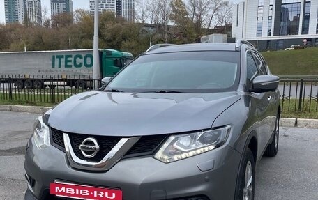 Nissan X-Trail, 2017 год, 1 950 000 рублей, 4 фотография
