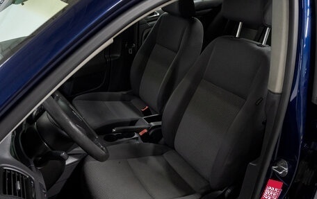 Volkswagen Jetta VI, 2008 год, 699 000 рублей, 13 фотография