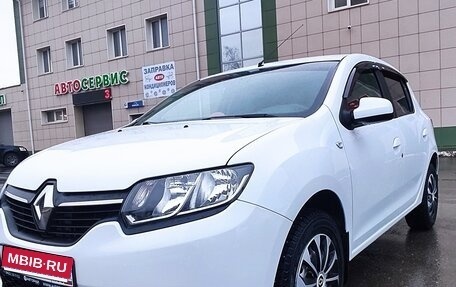 Renault Sandero II рестайлинг, 2014 год, 800 000 рублей, 8 фотография