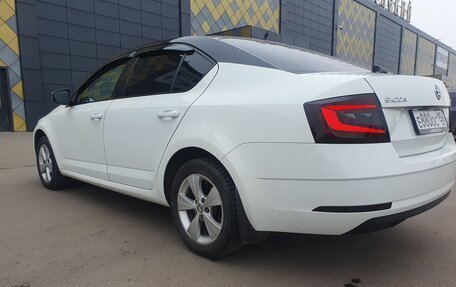 Skoda Octavia, 2018 год, 1 850 000 рублей, 10 фотография