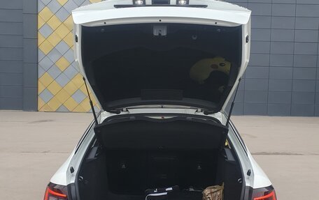 Skoda Octavia, 2018 год, 1 850 000 рублей, 15 фотография