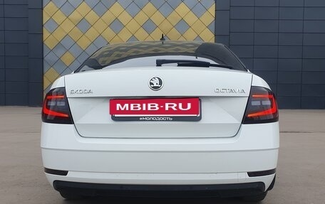 Skoda Octavia, 2018 год, 1 850 000 рублей, 12 фотография