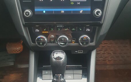 Skoda Octavia, 2018 год, 1 850 000 рублей, 23 фотография