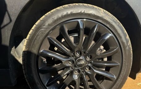 MINI Clubman, 2021 год, 1 970 000 рублей, 6 фотография