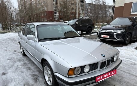 BMW 5 серия, 1991 год, 420 000 рублей, 11 фотография