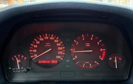 BMW 5 серия, 1991 год, 420 000 рублей, 30 фотография