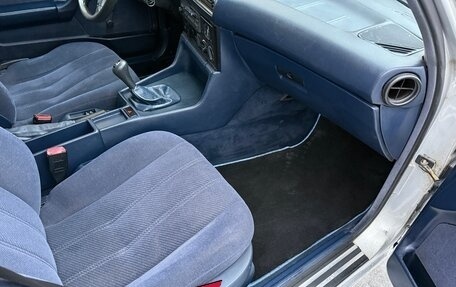 BMW 5 серия, 1991 год, 420 000 рублей, 33 фотография