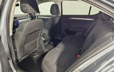 Skoda Superb III рестайлинг, 2017 год, 1 545 000 рублей, 18 фотография