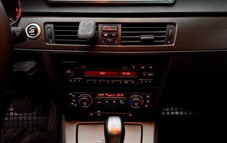 BMW 3 серия, 2007 год, 999 000 рублей, 13 фотография