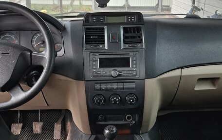 ЛуАЗ Patriot, 2013 год, 675 000 рублей, 16 фотография