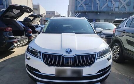 Skoda Karoq I, 2021 год, 1 369 999 рублей, 2 фотография