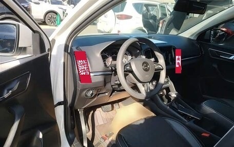 Skoda Karoq I, 2021 год, 1 369 999 рублей, 9 фотография