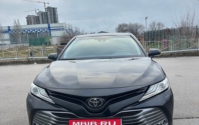 Toyota Camry, 2021 год, 3 200 000 рублей, 1 фотография
