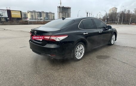 Toyota Camry, 2021 год, 3 200 000 рублей, 5 фотография