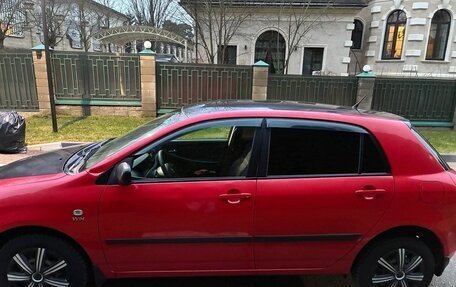 Toyota Corolla, 2004 год, 580 000 рублей, 3 фотография