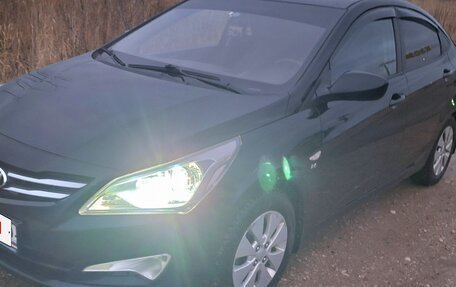 Hyundai Solaris II рестайлинг, 2016 год, 1 100 000 рублей, 4 фотография