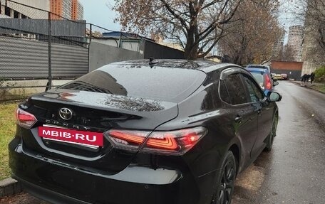 Toyota Camry, 2020 год, 2 000 000 рублей, 4 фотография