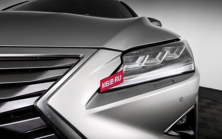 Lexus RX IV рестайлинг, 2018 год, 4 490 500 рублей, 17 фотография