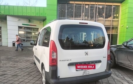 Peugeot Partner II рестайлинг 2, 2011 год, 681 000 рублей, 4 фотография