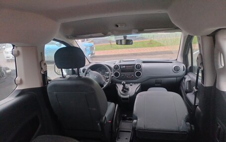 Peugeot Partner II рестайлинг 2, 2011 год, 681 000 рублей, 6 фотография