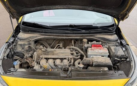 Hyundai Solaris II рестайлинг, 2018 год, 800 000 рублей, 10 фотография