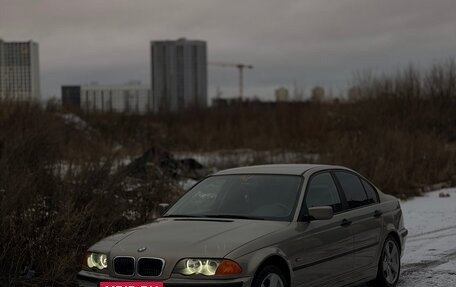 BMW 3 серия, 2001 год, 700 000 рублей, 2 фотография